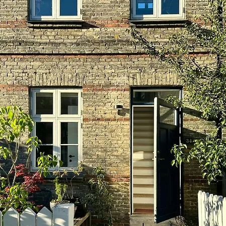 1881 Townhouse In Kartoffelraekkerne Near The Lakes *